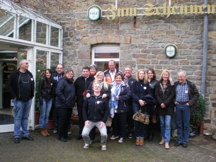 Gruppenbild mit vielen Damen